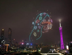 如花千机无人机天空艺术展正式官宣 低空潮宇宙数字藏品陆续上线